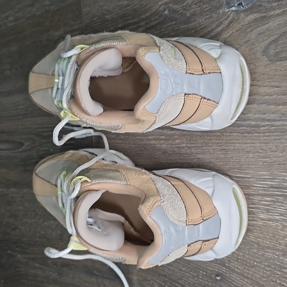 Nike Air Max size 8.5 women - Picture 4 of 6